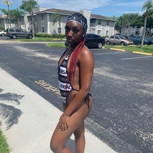 Meet your Posher, Jada